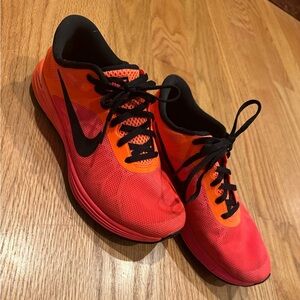 Nike Lunarlaunch women’s size 7.5 Good used condition